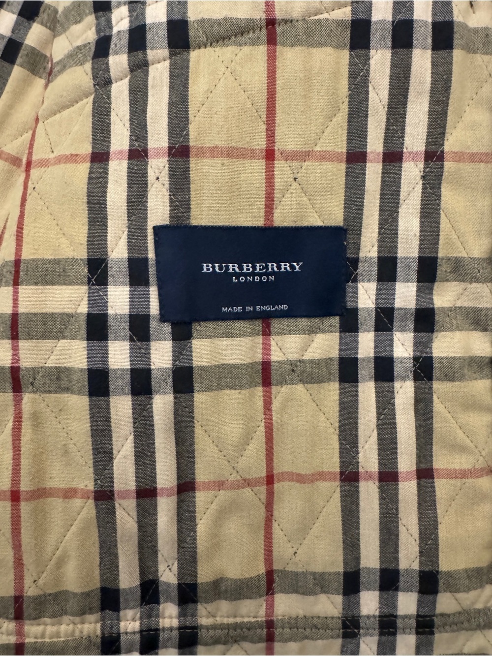 Burberry Quilted Jacket with Corduroy Collar - Picture 5 of 5